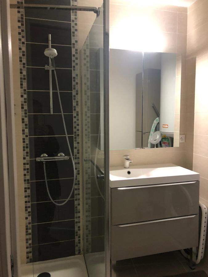 Courcyx : Appartement En Hyper-Centre ! コンカルノー エクステリア 写真